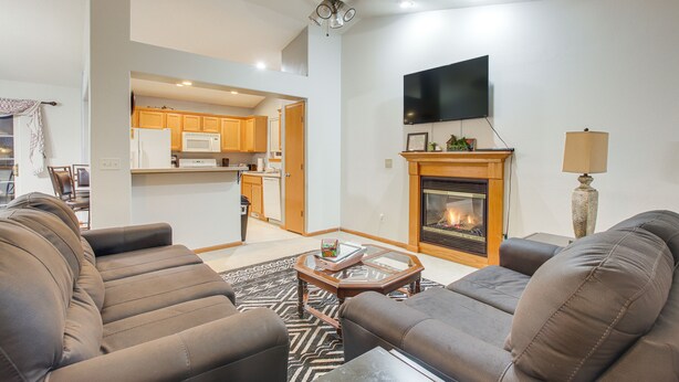 Living area - North Liberty Home ~ 11 Mi to University of Iowa! (North Liberty)
