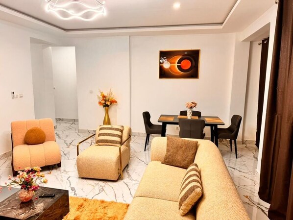 Elite Apartment | Living area