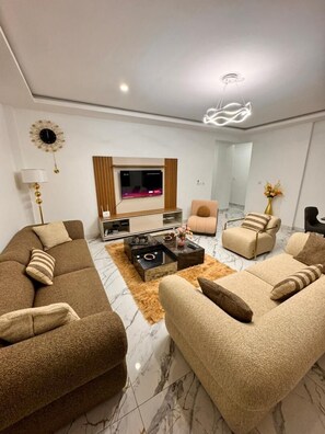 Elite Apartment | Living area
