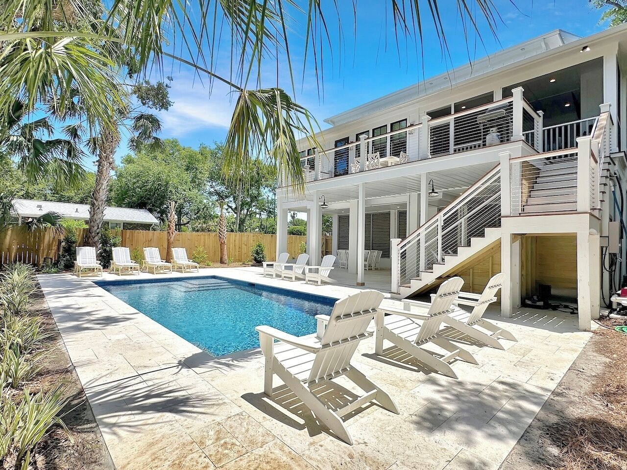 Lämmitetty uima-allas