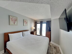 2 bedrooms, iron/ironing board, WiFi, bed sheets - Sundunes #172 | Stunning Views & Pool Access + Near Local Fun! (Navarre Beach)