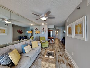 Smart TV - Sundunes #172 | Stunning Views & Pool Access + Near Local Fun! (Navarre Beach)