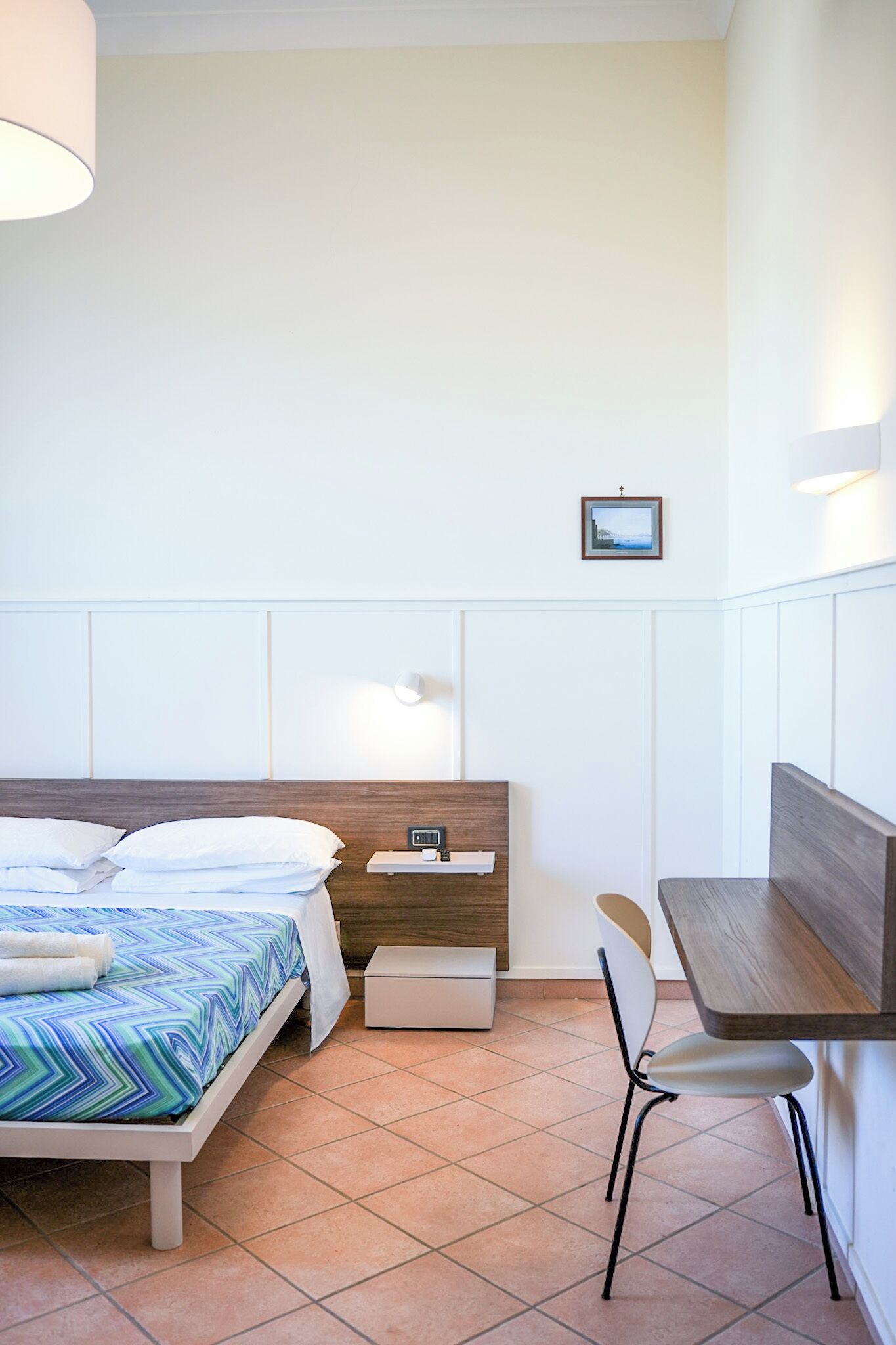 2 bedrooms, in-room safe, desk, free WiFi