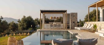 Villa No Worries - Where Tranquility meets Luxury