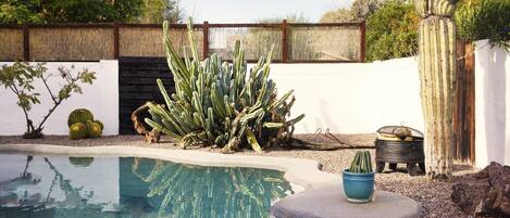 Beheizter Pool