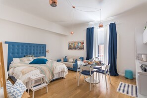 City Room, City View | 1 bedroom, desk, soundproofing, iron/ironing board