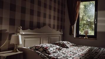 2 bedrooms, iron/ironing board, travel crib, bed sheets