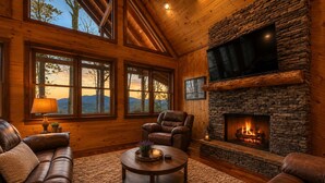 Interior - Sunglow Mt Vista - Pet friendly-Mountain View- Hottub-  (Cherrylog)