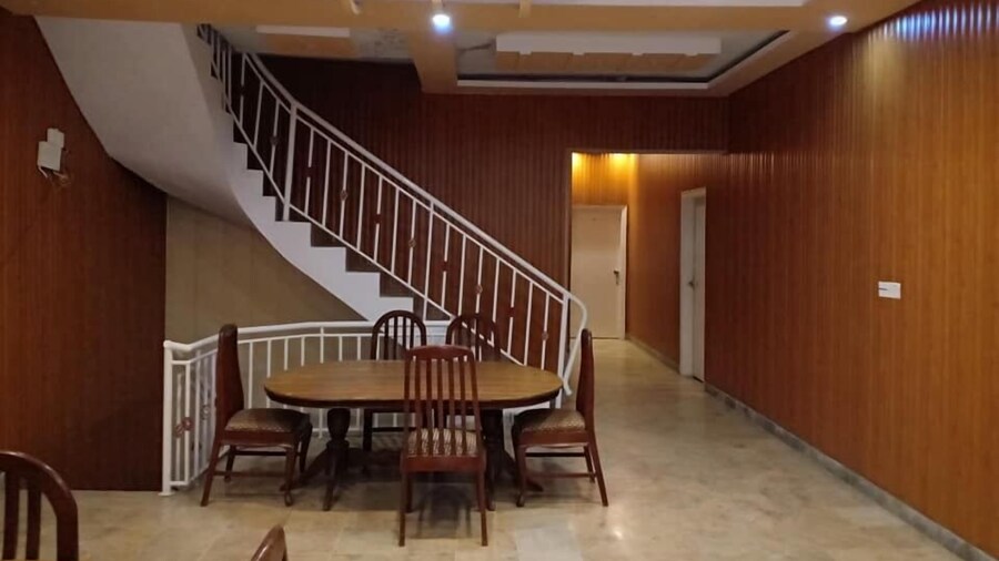 Hotel Defence Inn