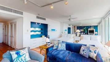 Fer et planche à repasser, accès Internet, draps fournis