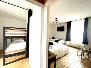 ファミリー ルーム | WiFi (無料)