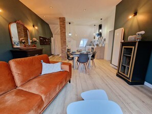 TV - Appartement Tout Neuf, Tout Cocooning et Tout Équipé Pour un Excellent Séjour (Laon)