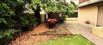 6-room apartment, 130m², Lyon 5 Point-du-Jour, sleeps 7-8, quiet, 200m² garden.