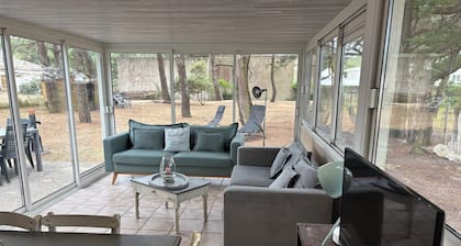 Quiet house 200 meters from the ocean