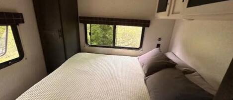 2 habitaciones, wifi y ropa de cama