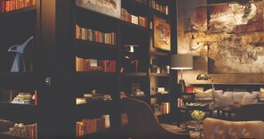 Interior - Luxury Vail Village Sebastian Hotel Room 2 Queen Beds Full Bath WiFi Hot Tub Gym (Vail)