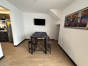 Dining - 10 minutes from Antigua! Cozy family-sized condo with terrace.  (Ciudad Vieja)