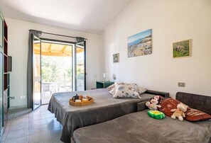 1 camera, Wi-Fi, lenzuola