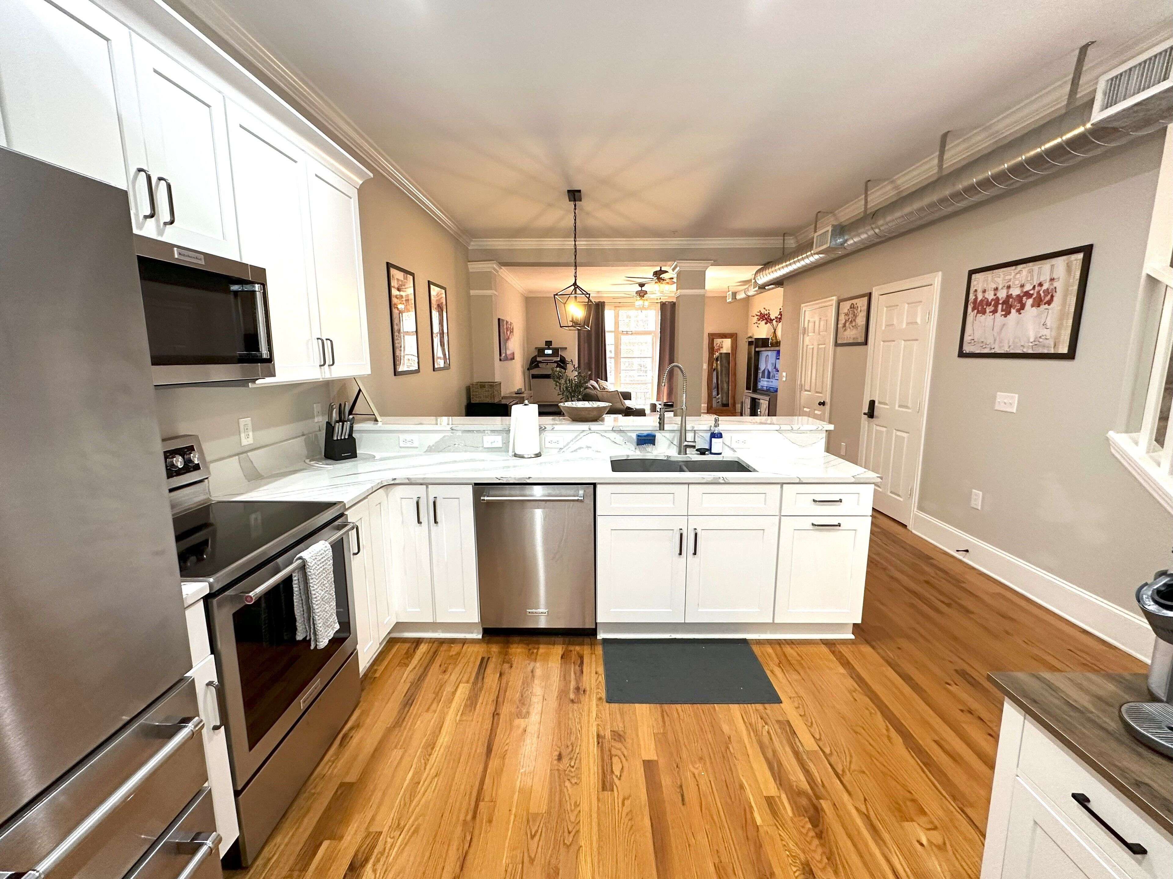 Spacious Condo...Short Walk to FSU Campus Excitement and Downtown Areas!