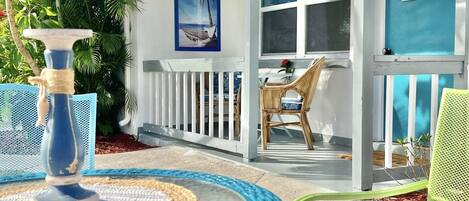 屋外ダイニングエリア