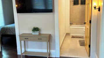 2 chambres, fer et planche Ă repasser, Wi-Fi, draps fournis