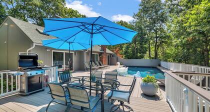Beautiful East Hampton Home, Expansive Deck, Private Pool, Indoor/Outdoor...