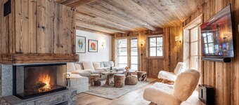 Chalet, wifi, view mountain, sauna, terrace, balcony, fireplace or stove, parking, tv, ski locker
