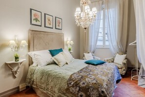 3 chambres, fer et planche à repasser, Wi-Fi gratuit, draps fournis