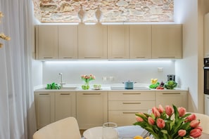 Fridge, microwave, oven, dishwasher