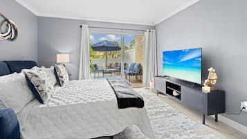 1 bedroom, iron/ironing board, travel cot, free WiFi