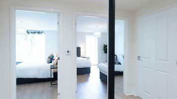 2 bedrooms, iron/ironing board, free WiFi