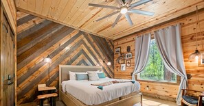 5 sovrum, strykjärn/strykbräda, gratis wi-fi och sängkläder