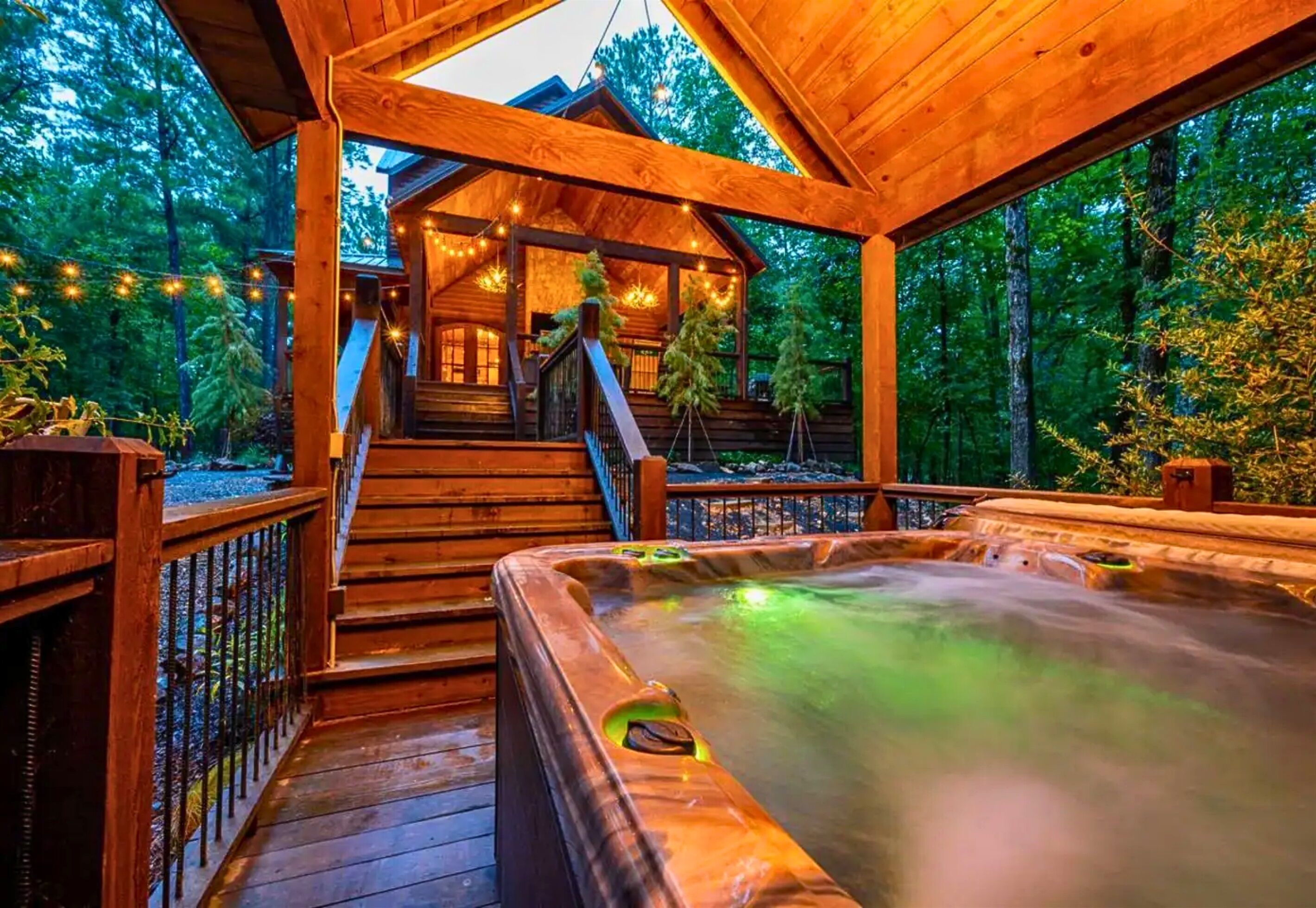 Outdoor spa tub