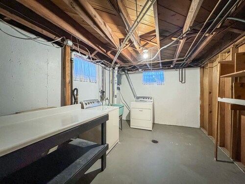 Mid-Century Spacious Ranch