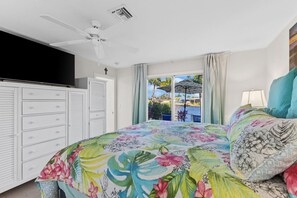 3 habitaciones, escritorio, tabla de planchar con plancha y wifi gratis