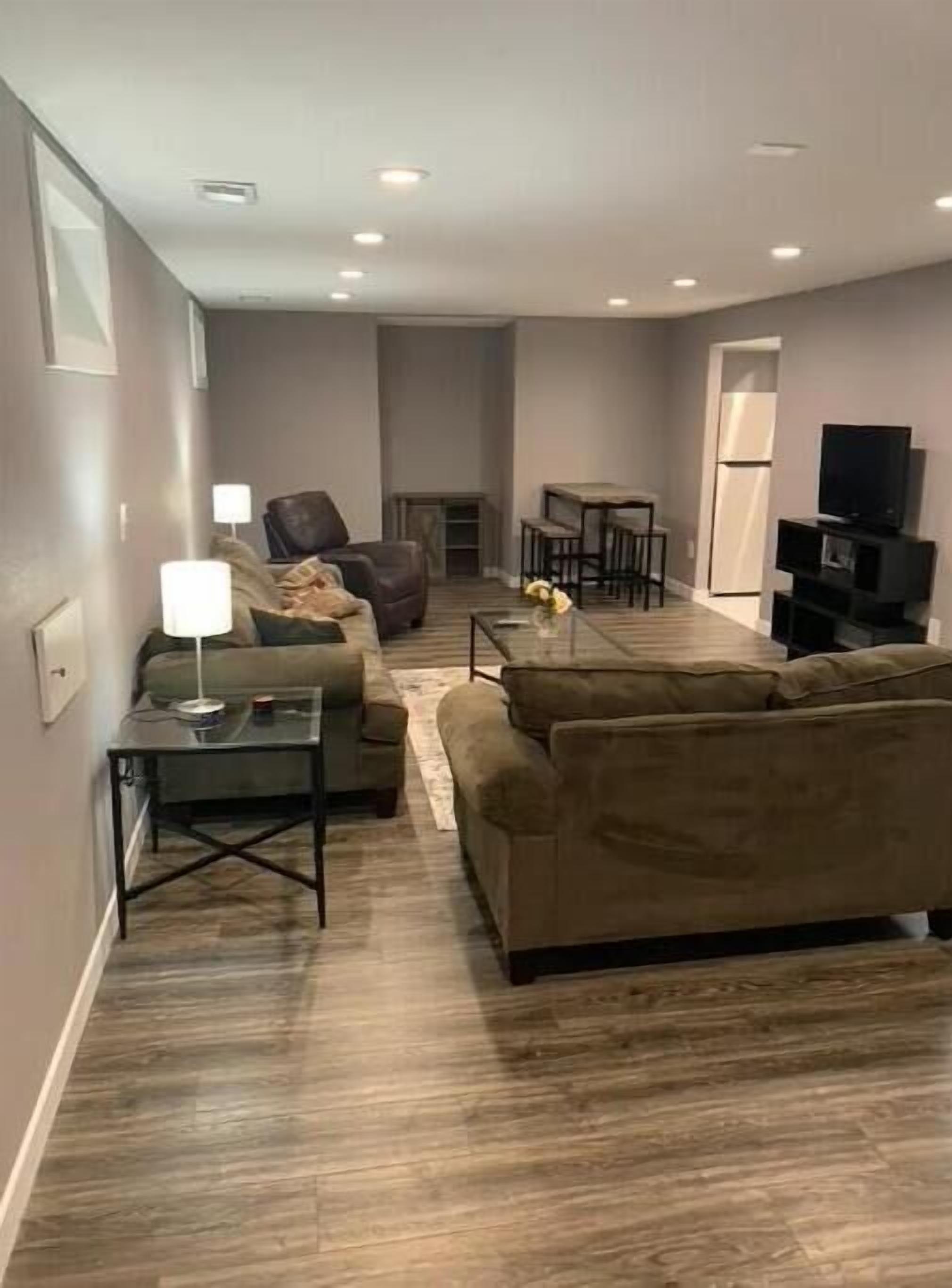 Newly Renovated Modern Apartment in Loveland CO