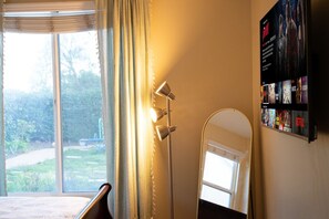 1 camera, Wi-Fi, lenzuola