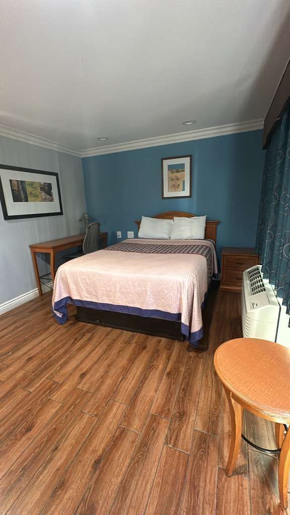 Deluxe Room, 1 Double Bed | Desk, soundproofing