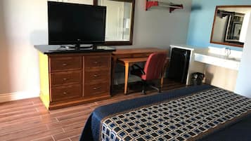 Deluxe Room, 1 King Bed, Balcony