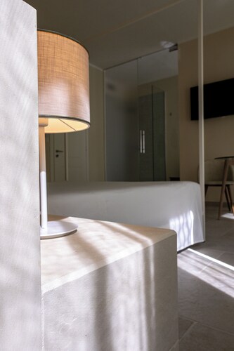 Oronti Accommodations