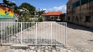 Free self-parking - Pousada Terra das Águas Barreirinhas (Barreirinhas)