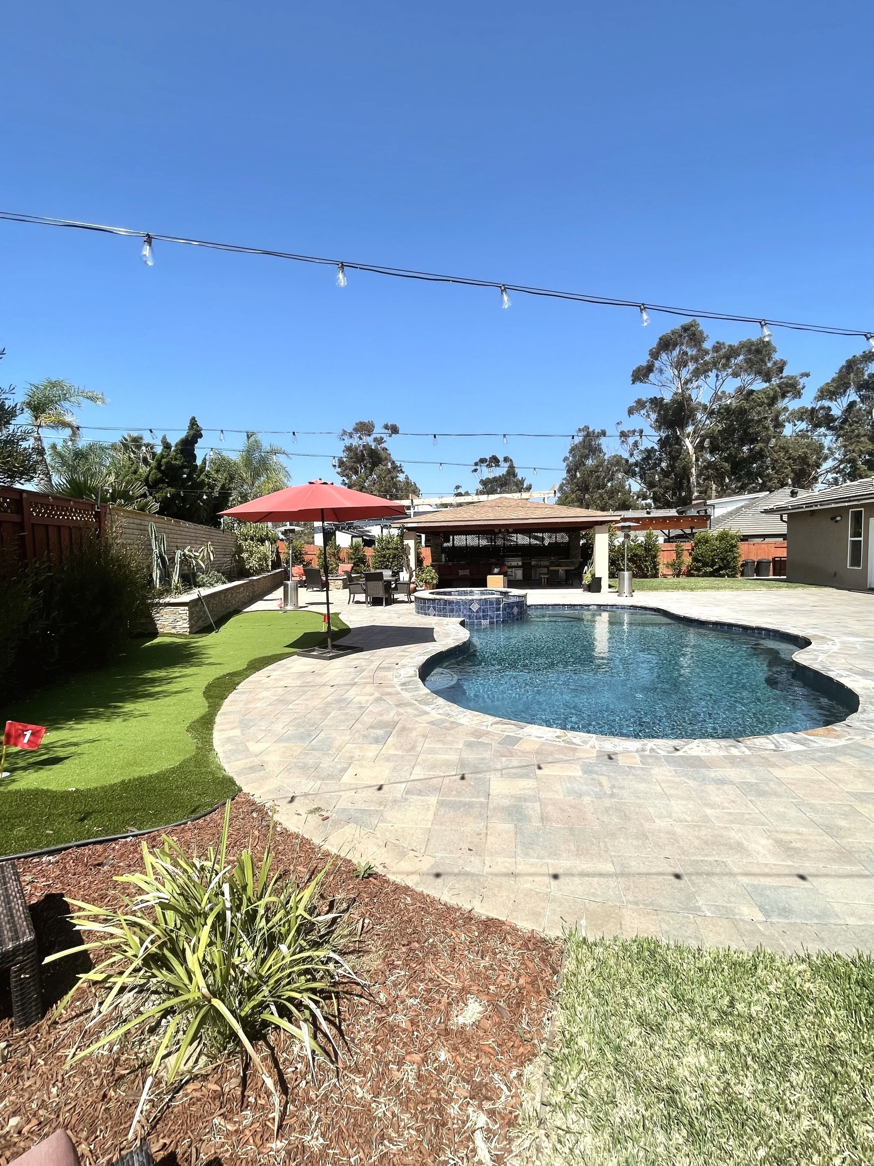 Spacious 5-bedroom estate in San Diego with Pool, Jacuzzi, and Mini Golf