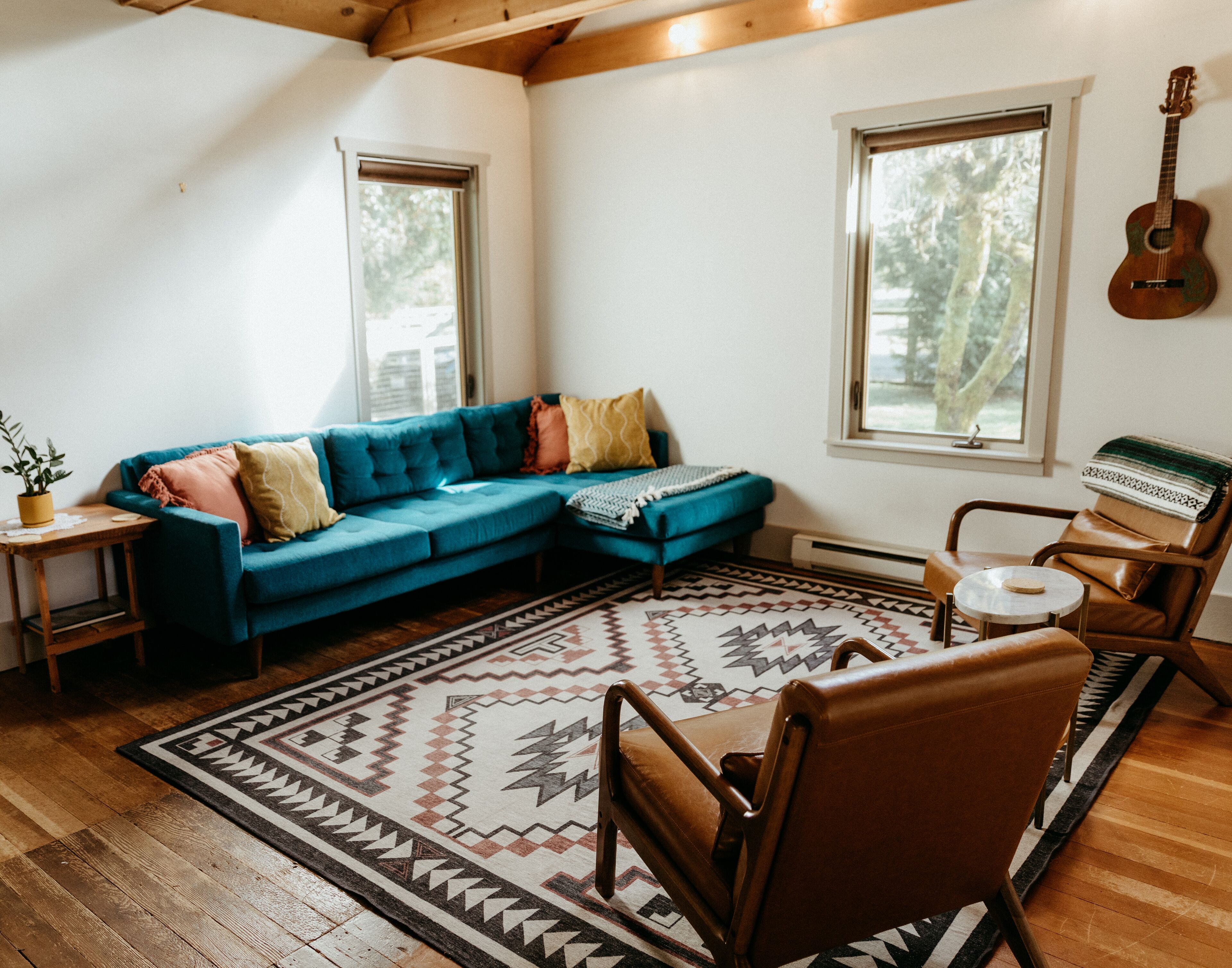 Cozy PNW cottage w/firepit+fenced+dog friendly