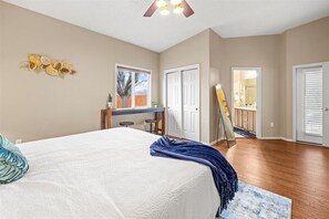 3 bedrooms, iron/ironing board, travel cot, WiFi