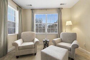 Smart-tv, pejs, bøger