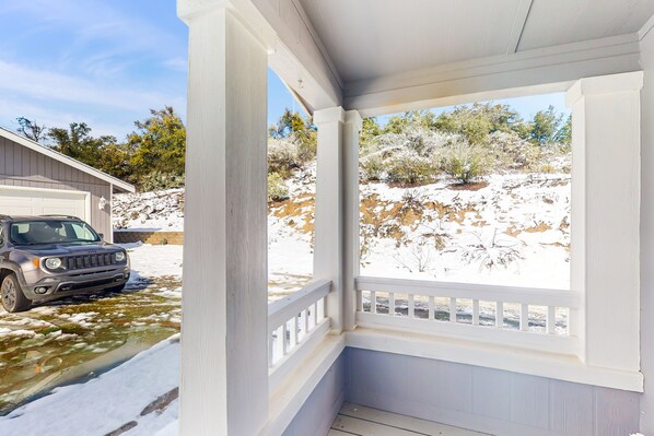 Property grounds - Sierras retreat near Yosemite/Bass Lake with AC and Washer/Dryer (Oakhurst)