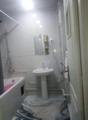 Hårtørrer, håndklæder, Sæbe, Shampoo