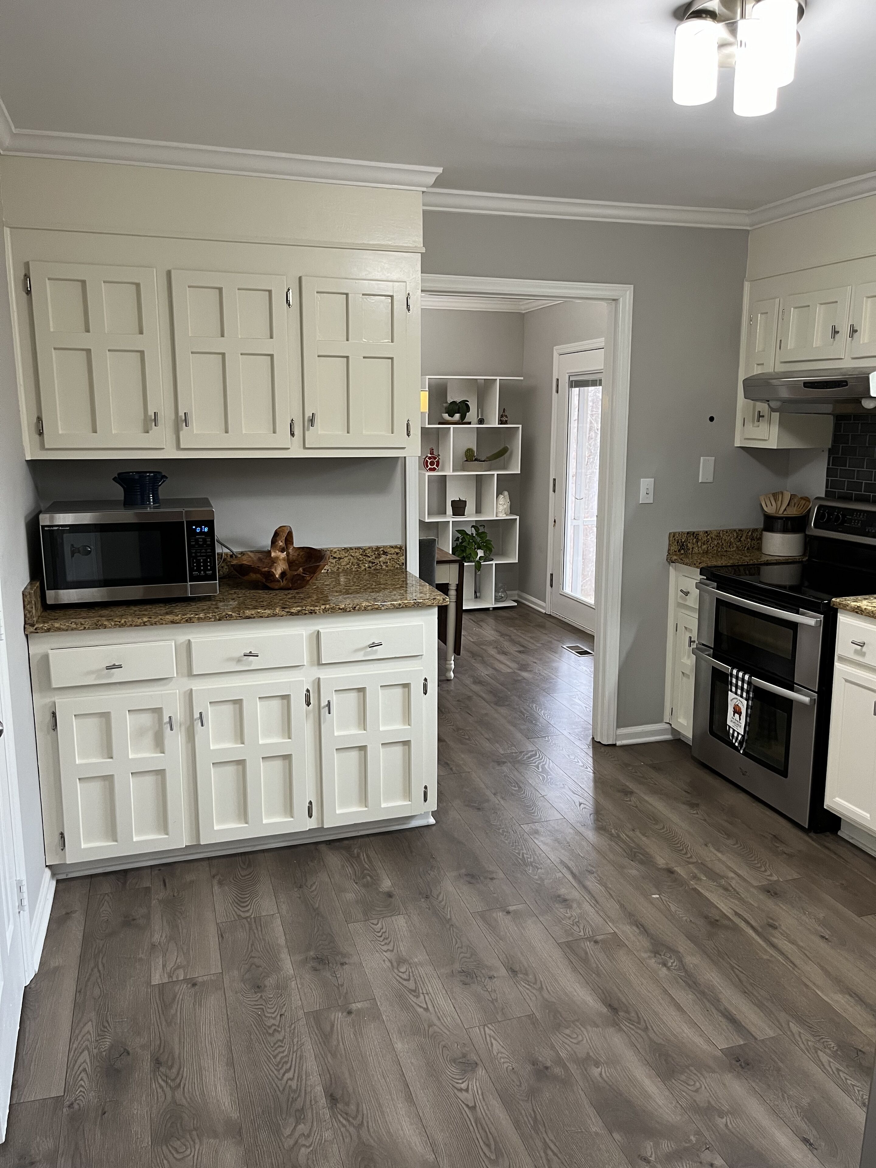 Refrigerador, microondas, horno, placa de cocina