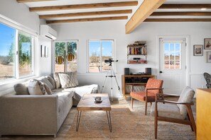 Smart-TV, peis, fotballspill og bøker