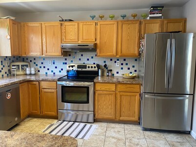 Comfortable Home Close to Saratoga, Ideal for Pets and Families